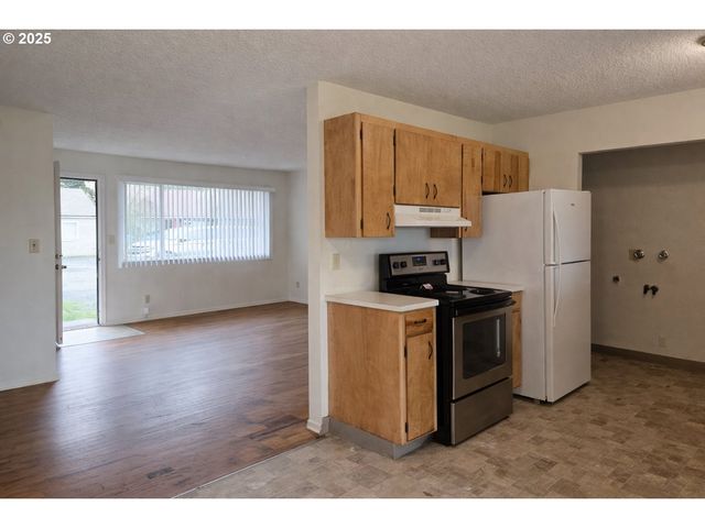 10323 Ne 58TH St, Vancouver, WA 98662