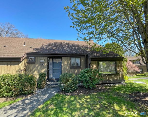 551 Heritage Village B, Southbury, CT 06488