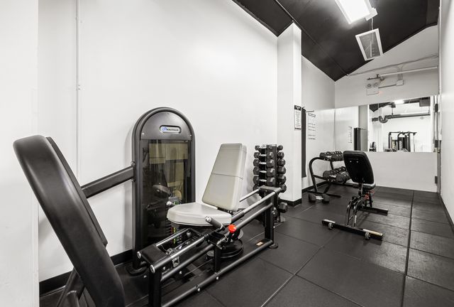 555 Main St Apt 1311, New York City, NY 10044