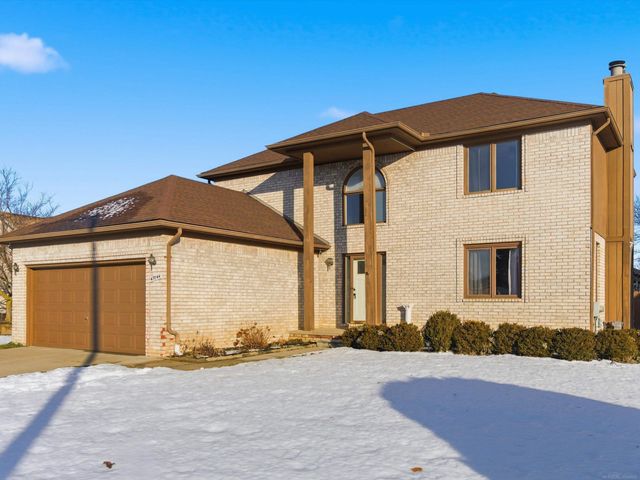 47044 Pamela Drive, Macomb, MI 48044