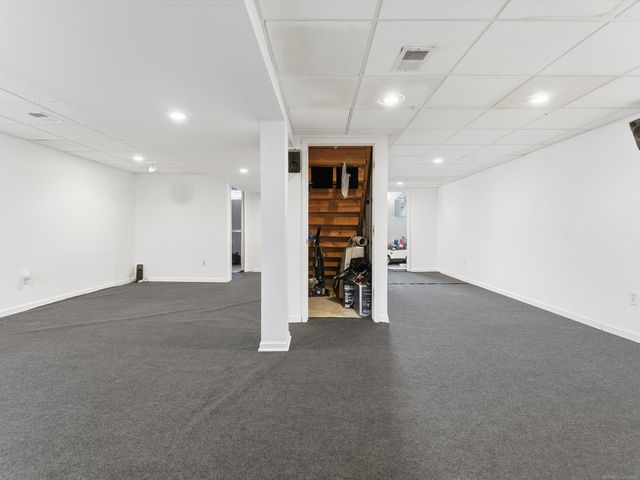 47044 Pamela Drive, Macomb, MI 48044