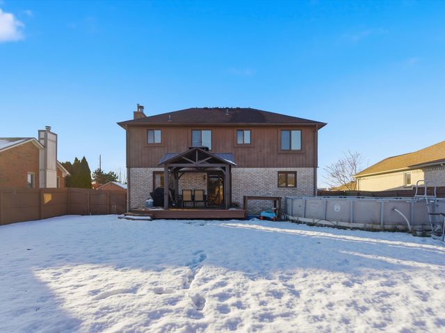 47044 Pamela Drive, Macomb, MI 48044