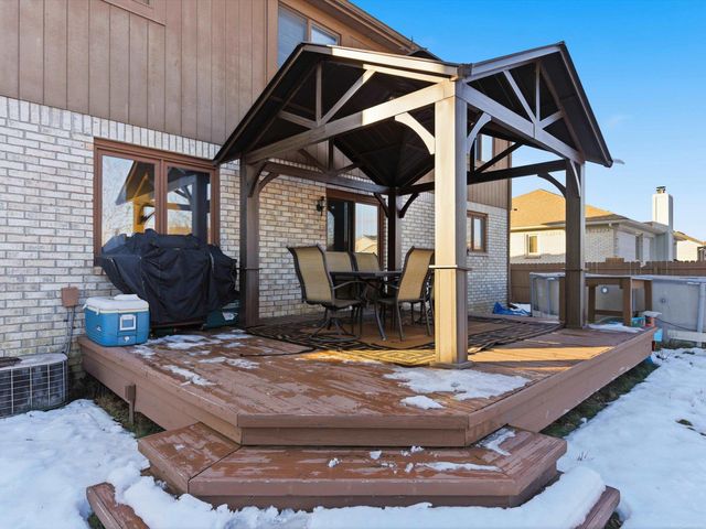 47044 Pamela Drive, Macomb, MI 48044