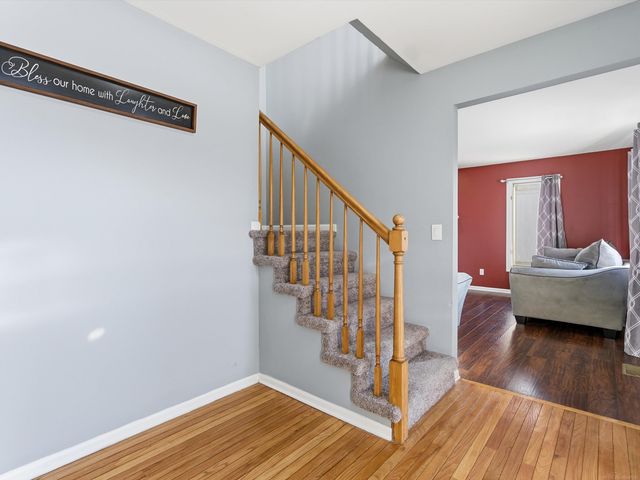 47044 Pamela Drive, Macomb, MI 48044