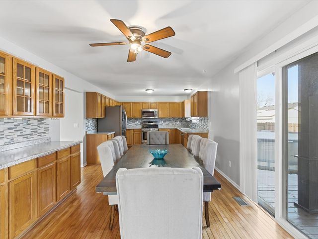 47044 Pamela Drive, Macomb, MI 48044