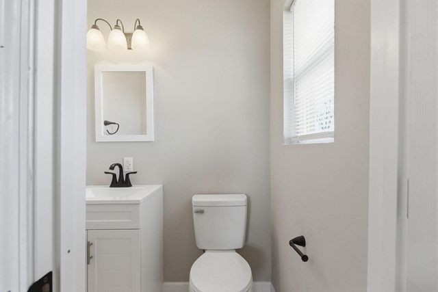 223 SARAZEN CT, Columbia, MO 65202