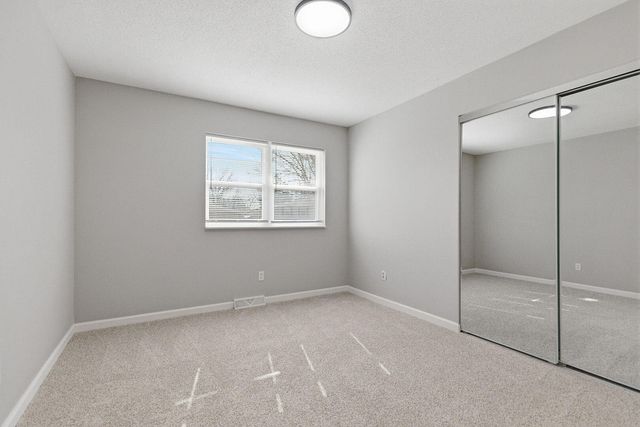 223 SARAZEN CT, Columbia, MO 65202