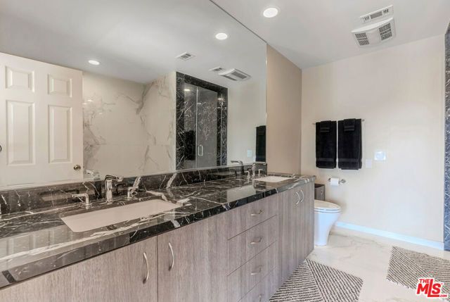 2637 Angelo Drive, Los Angeles, CA 90077