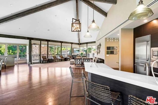 2637 Angelo Drive, Los Angeles, CA 90077