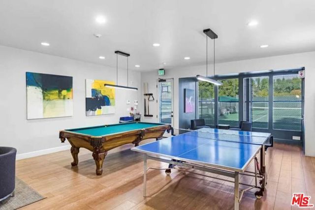 2637 Angelo Drive, Los Angeles, CA 90077