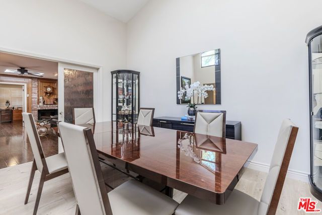 2637 Angelo Drive, Los Angeles, CA 90077