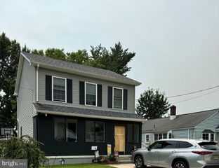 401 W RED BANK AVE, West Deptford, NJ 08096