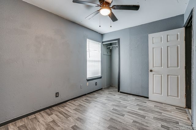 2927 Lasses, San Antonio, TX 78223