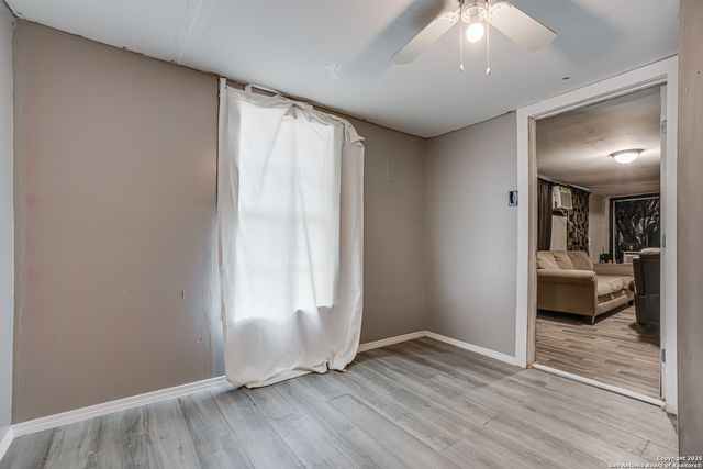 2927 Lasses, San Antonio, TX 78223