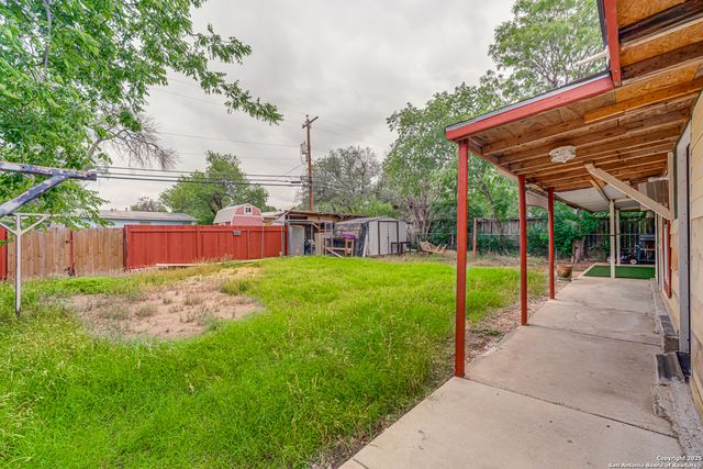 2927 Lasses, San Antonio, TX 78223