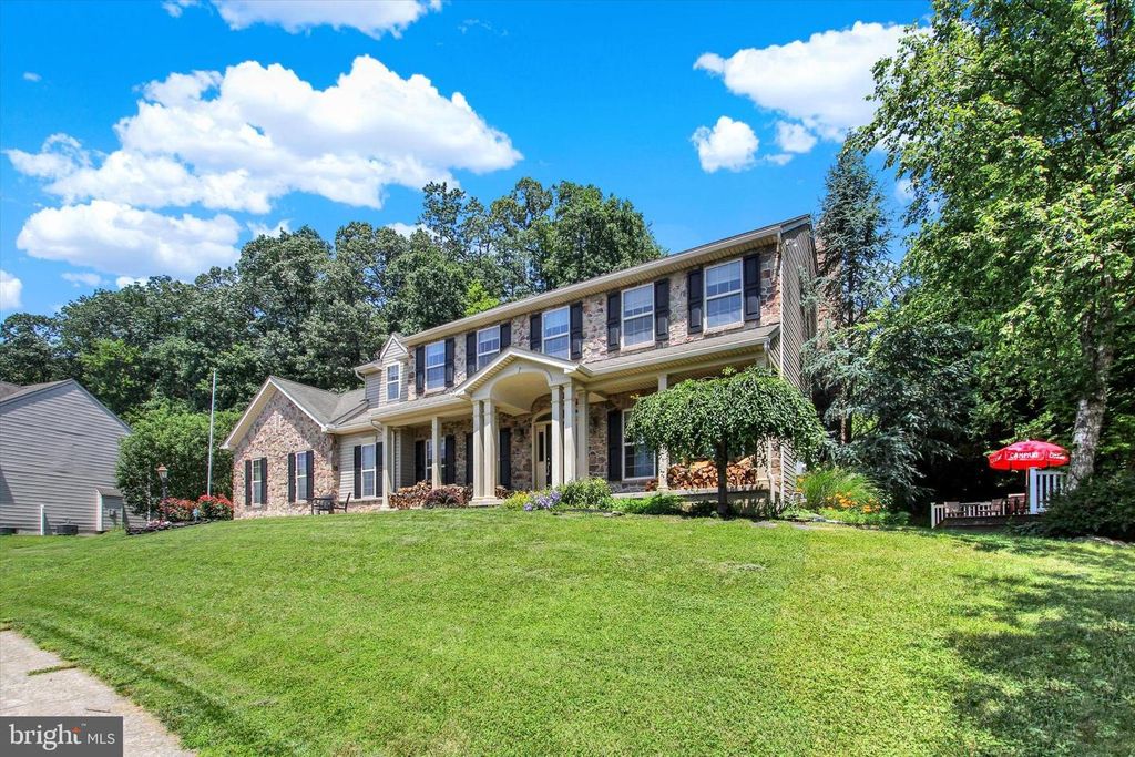 119 FARMINGTON DR, York, PA 17407