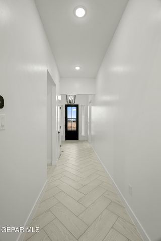 846 Harpendem Drive, El Paso, TX 79928