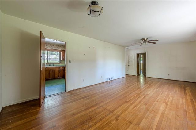 1502 N Druid Hills Road NE, Brookhaven, GA 30319