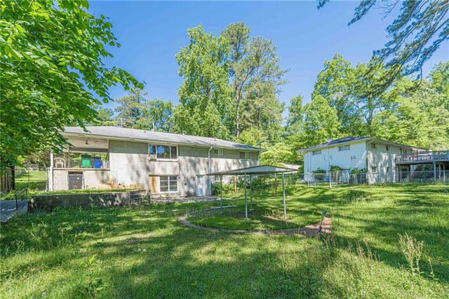 1502 N Druid Hills Road NE, Brookhaven, GA 30319