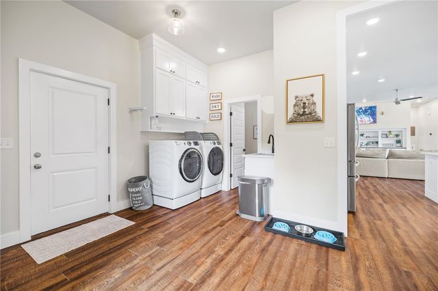 2103 NE Chaucer Street, Bentonville, AR 72712