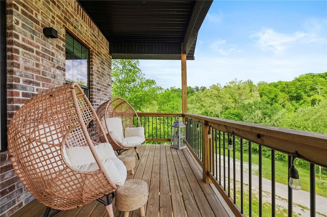 2103 NE Chaucer Street, Bentonville, AR 72712