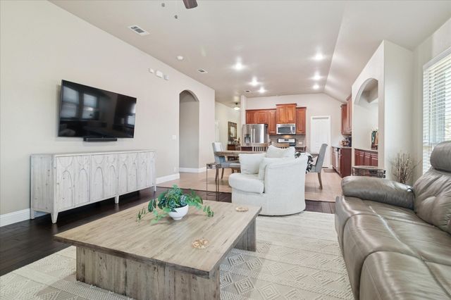 909 Calder Court, Anna, TX 75409