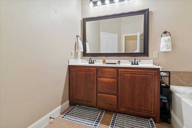 909 Calder Court, Anna, TX 75409