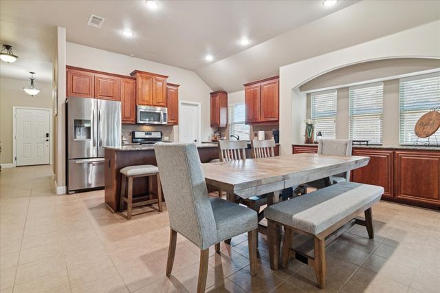 909 Calder Court, Anna, TX 75409