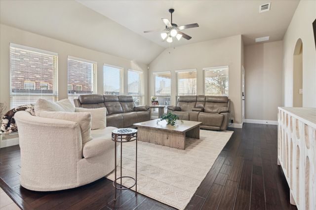 909 Calder Court, Anna, TX 75409