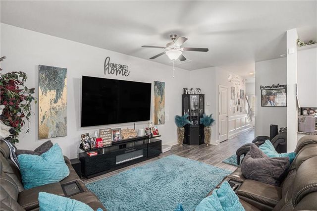 7224 Kings Cove 10, Austell, GA 30168