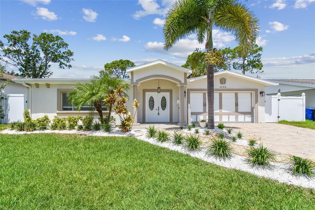 4500 HELENA STREET NE, St Petersburg, FL 33703