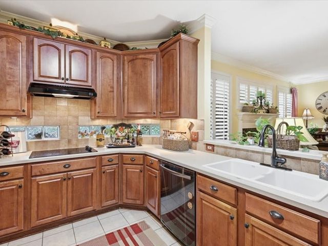 4145 Shores Court, Fort Worth, TX 76137