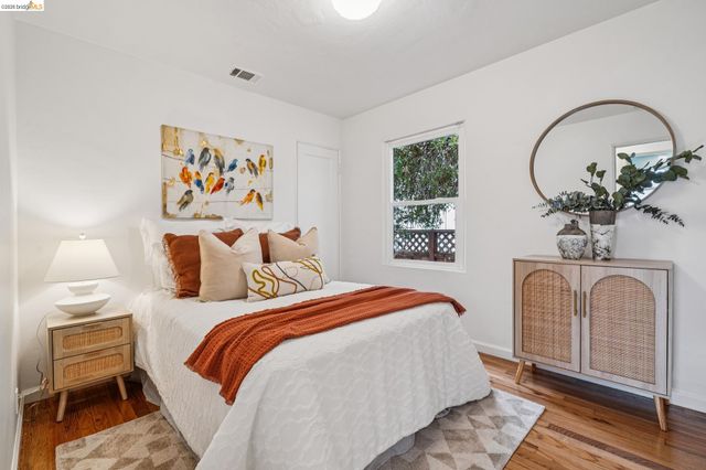 1009 Everett St, El Cerrito, CA 94530