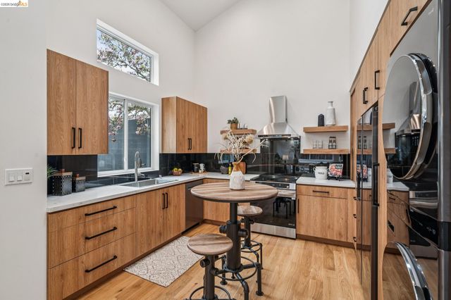 1009 Everett St, El Cerrito, CA 94530