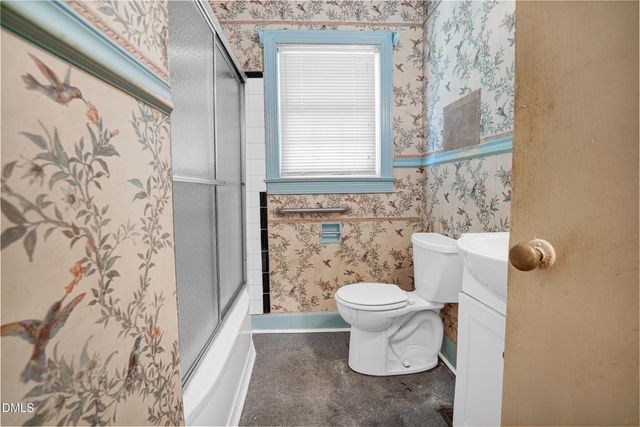 617 Monroe Drive, Raleigh, NC 27604