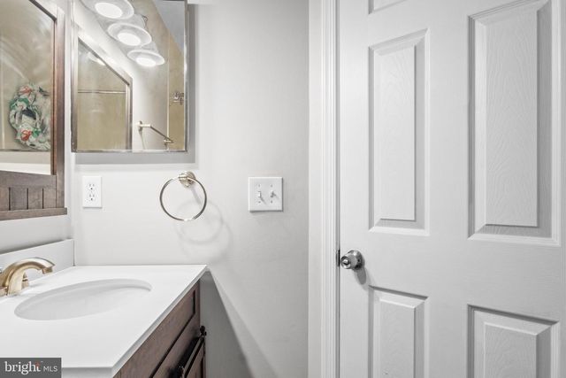 1400 COX LANDING CT, Stoney Beach, MD 21226