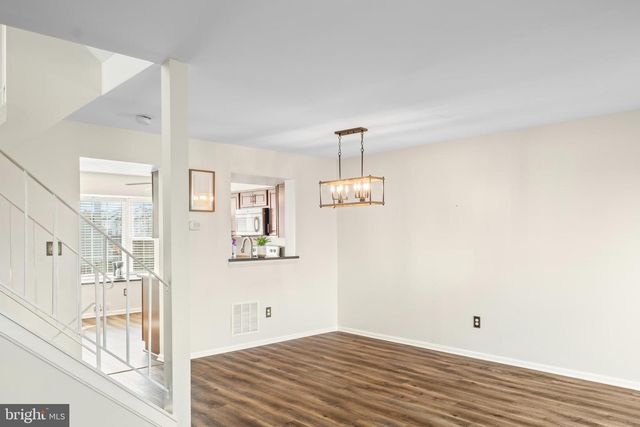 1400 COX LANDING CT, Stoney Beach, MD 21226