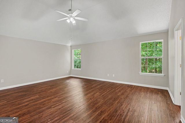 129 Kentwood Springs Drive, Hampton, GA 30228