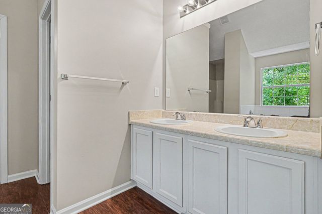 129 Kentwood Springs Drive, Hampton, GA 30228
