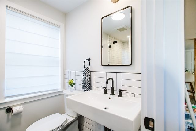 10 Ware St 10, Somerville, MA 02144