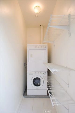 2345 Montrose Avenue 5, Montrose, CA 91020