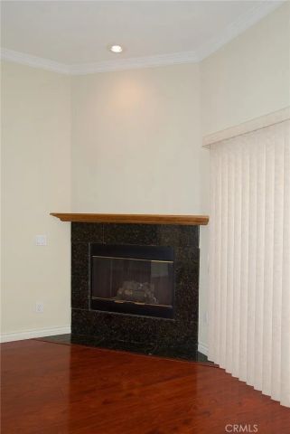 2345 Montrose Avenue 5, Montrose, CA 91020