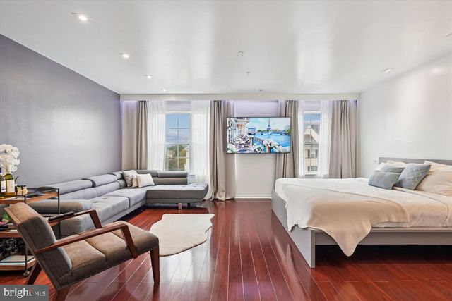 7410 LANGHOLM WAY, Manassas, VA 20109