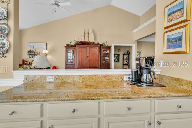 27 Muirfield Dr, Bluffton, SC 29909