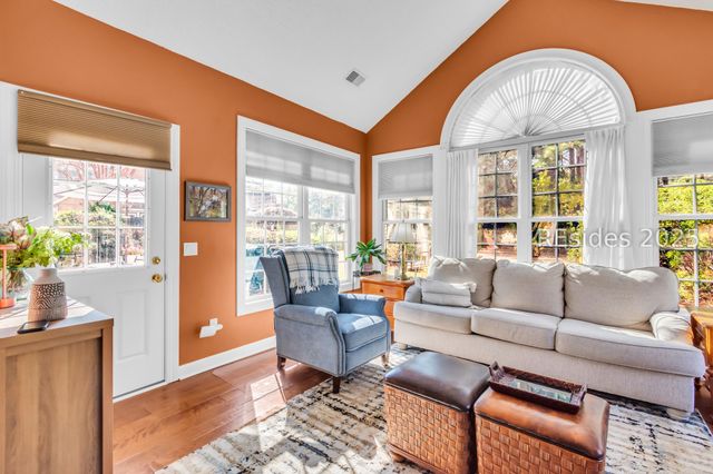 27 Muirfield Dr, Bluffton, SC 29909