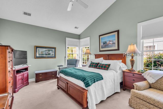 27 Muirfield Dr, Bluffton, SC 29909