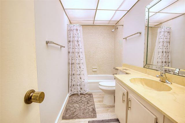 111 Briny Avenue 2312, Pompano Beach, FL 33062