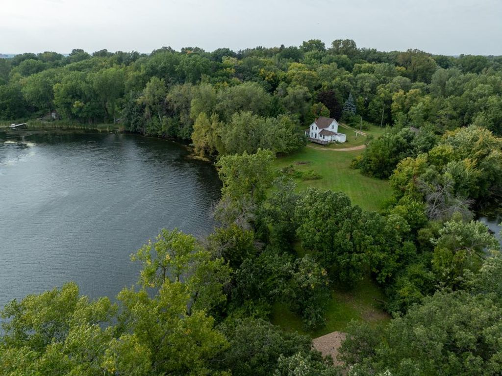 1360 Lone Oak Road, Eagan, MN 55121 — exterior