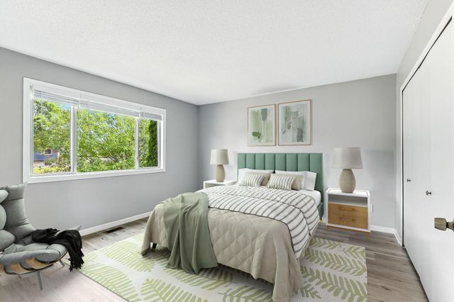 9455 Jarrod Avenue S, Cottage Grove, MN 55016