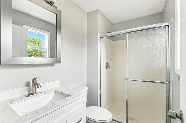 9455 Jarrod Avenue S, Cottage Grove, MN 55016